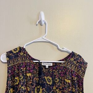Vintage Women's NorthStyle Sleeveless Floral Print Blouse Tunic Size Medium Boho